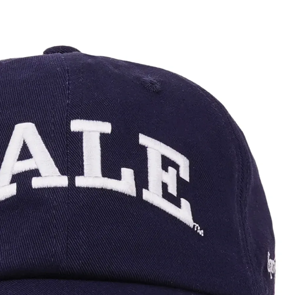 Бейсболка с логотипом Бейсболка с логотипом