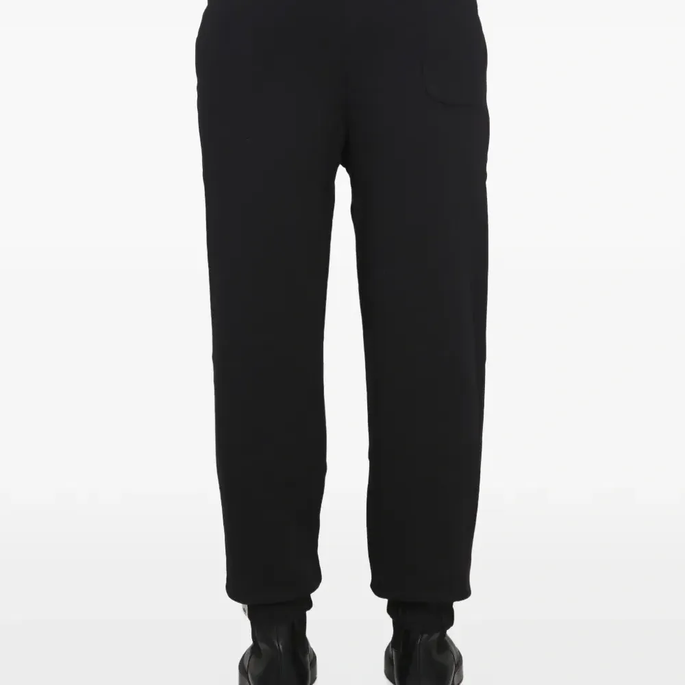 Спортивные брюки с вышитым логотипом