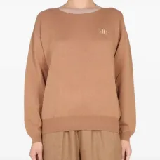 Свитер с длинными рукавами