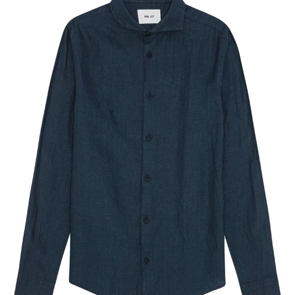 Льняная рубашка