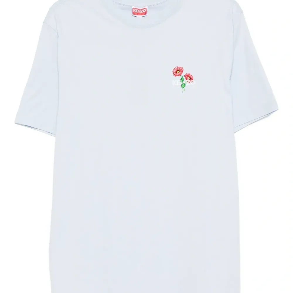 футболка с вышивкой