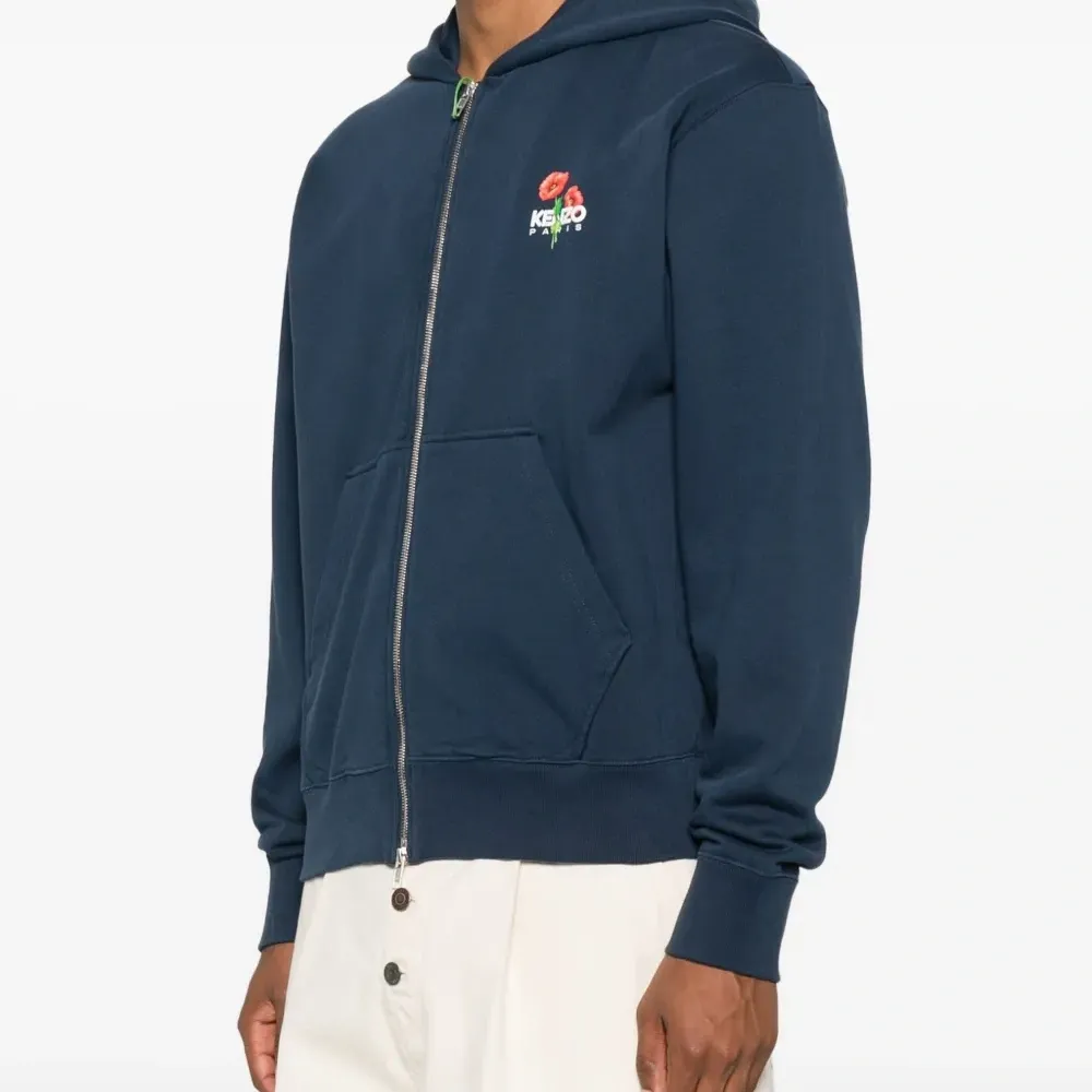 худи на молнии с цветочной вышивкой