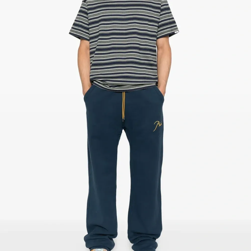 Брюки с кулиской и вышитым логотипом