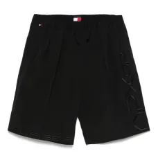 шорты с вышитым логотипом из коллаборации с Mercedes