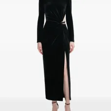 Бархатное платье миди Бархатное платье миди