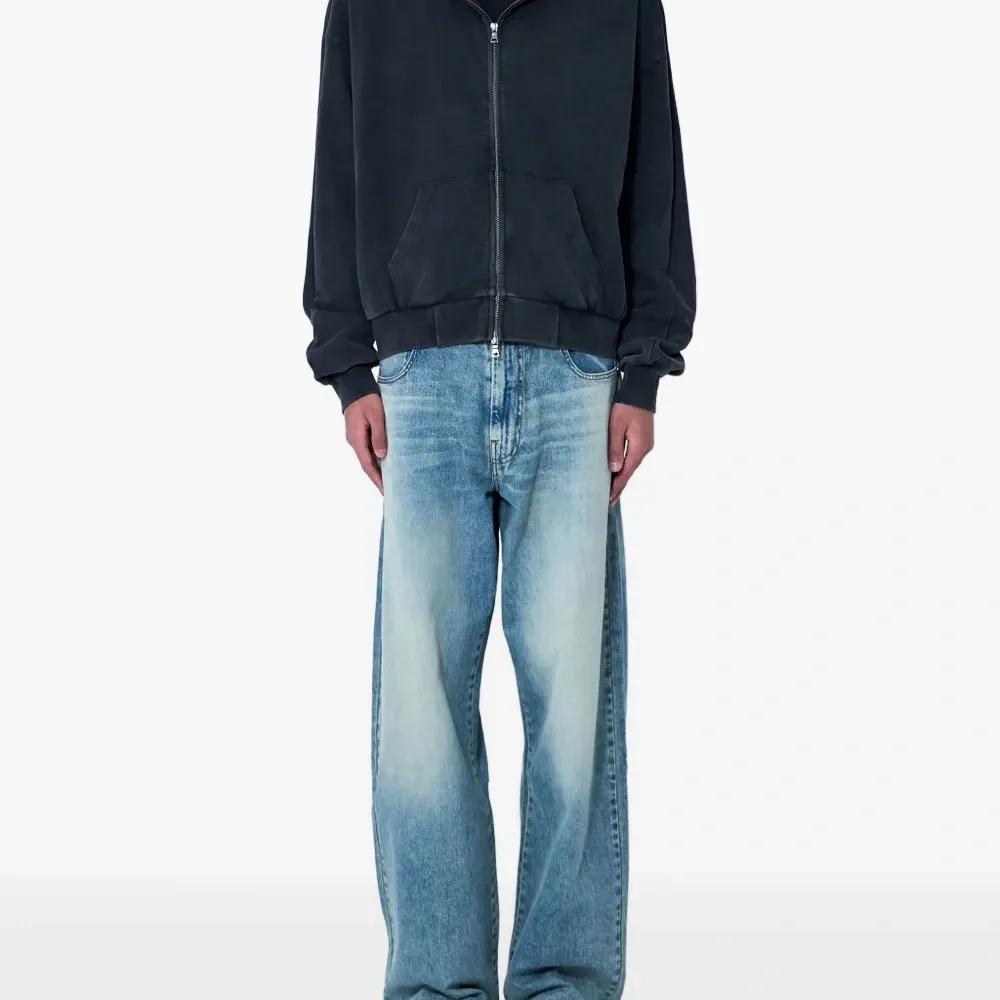 толстовка на молнии с капюшоном