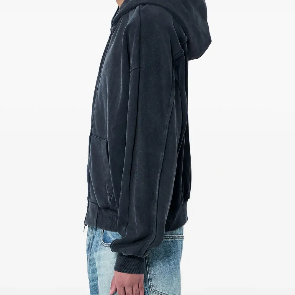 толстовка на молнии с капюшоном