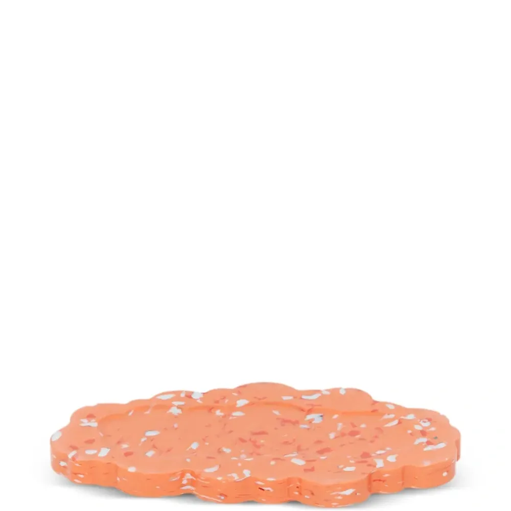 поднос в мелкую точку