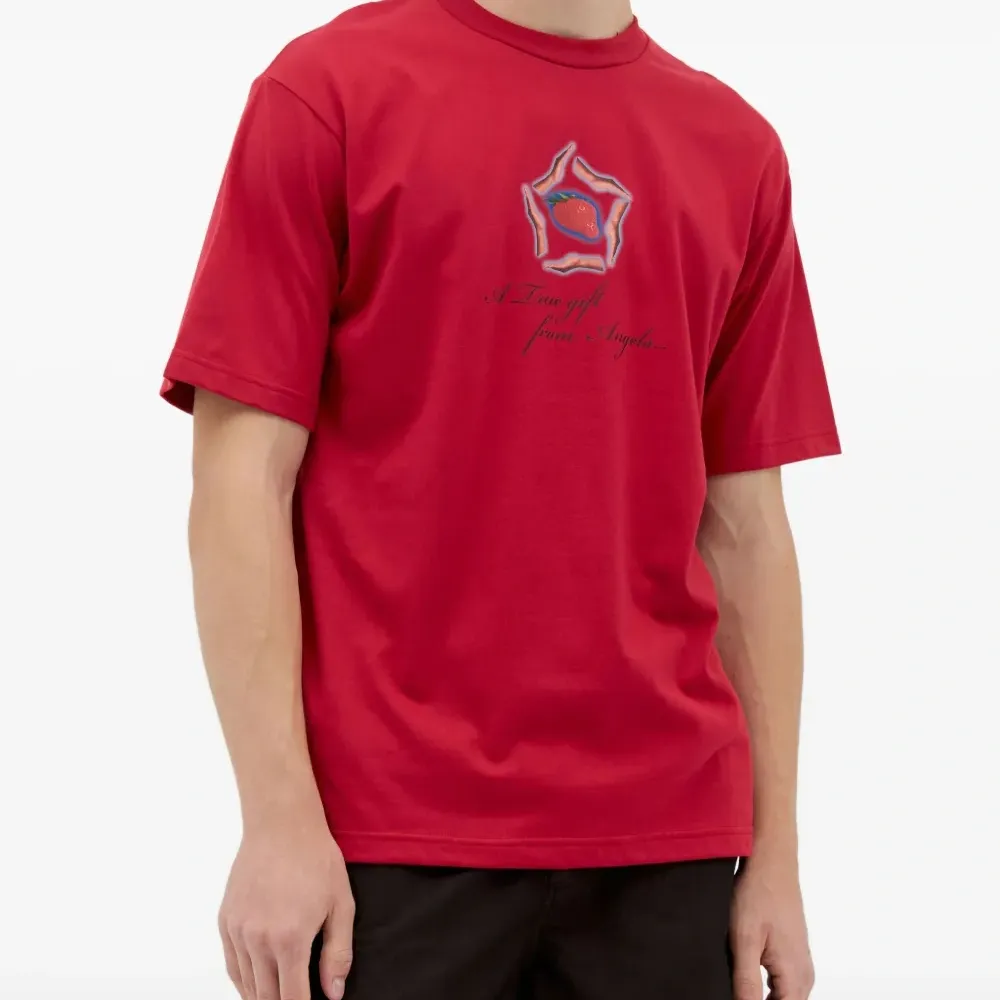 футболка с графичным принтом футболка с графичным принтом