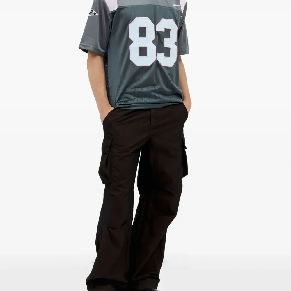 футболка с перфорацией