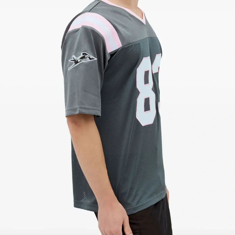 футболка с перфорацией