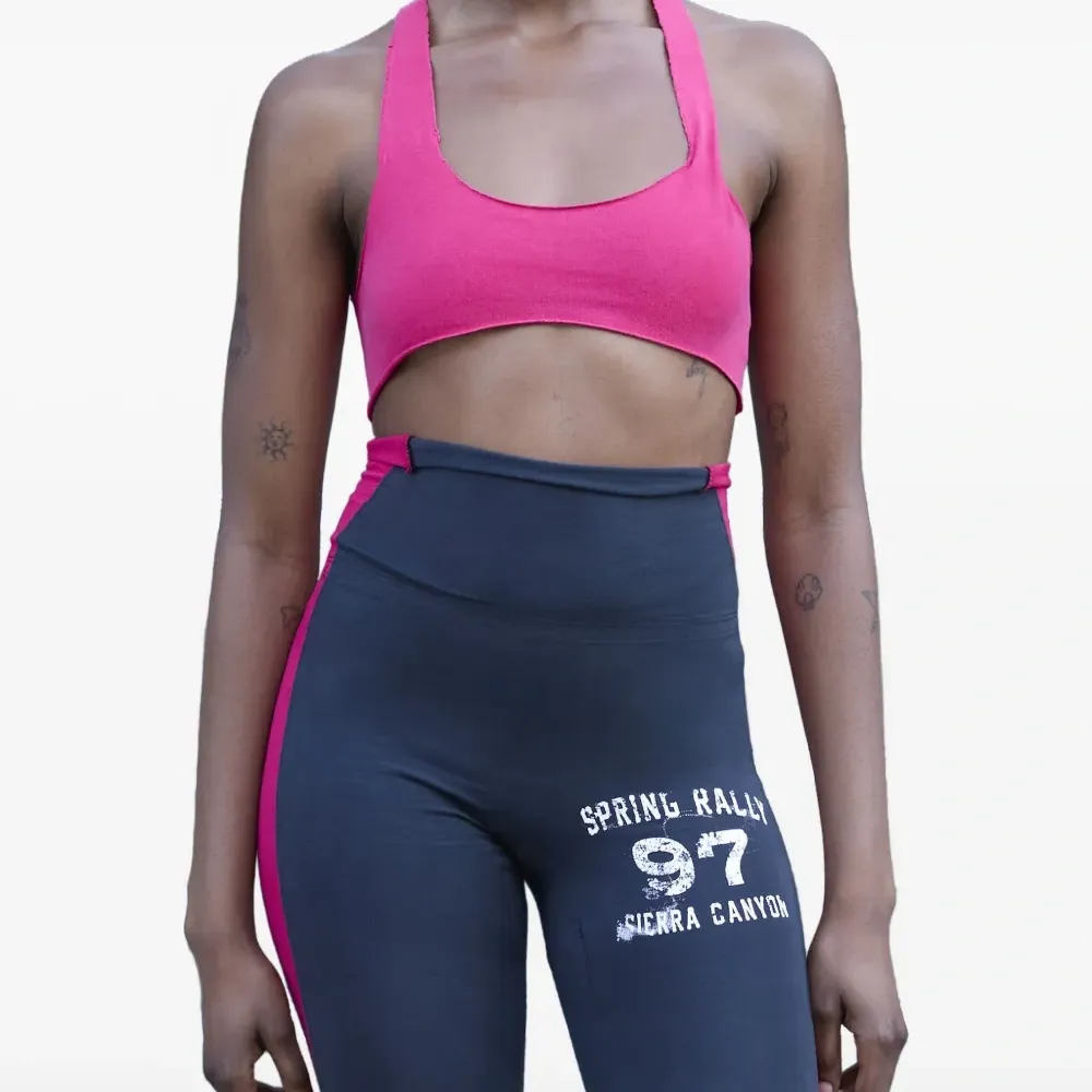 Спортивный топ