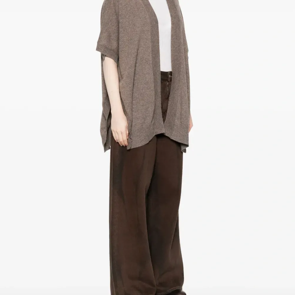 Кардиган с короткими рукавами и открытой передней частью