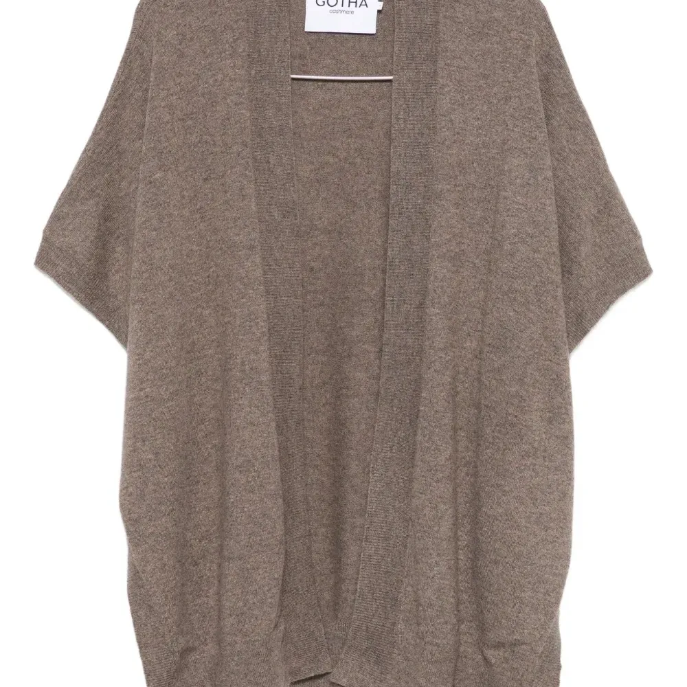 Кардиган с короткими рукавами и открытой передней частью