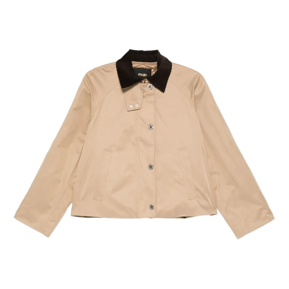 Куртка с отделкой на воротнике