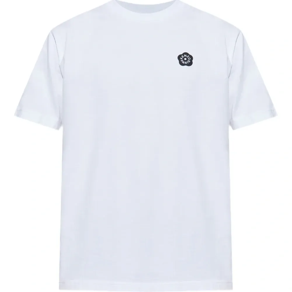 футболка с вышитым логотипом футболка с вышитым логотипом