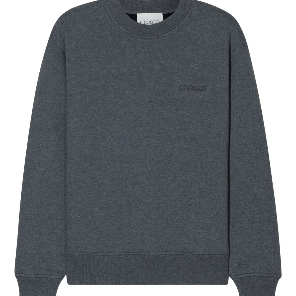 Толстовка с круглым вырезом