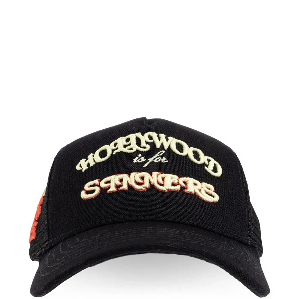 Бейсболка с вышитым логотипом