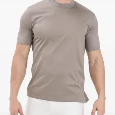 Футболка с короткими рукавами