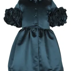 атласное платье на пуговицах