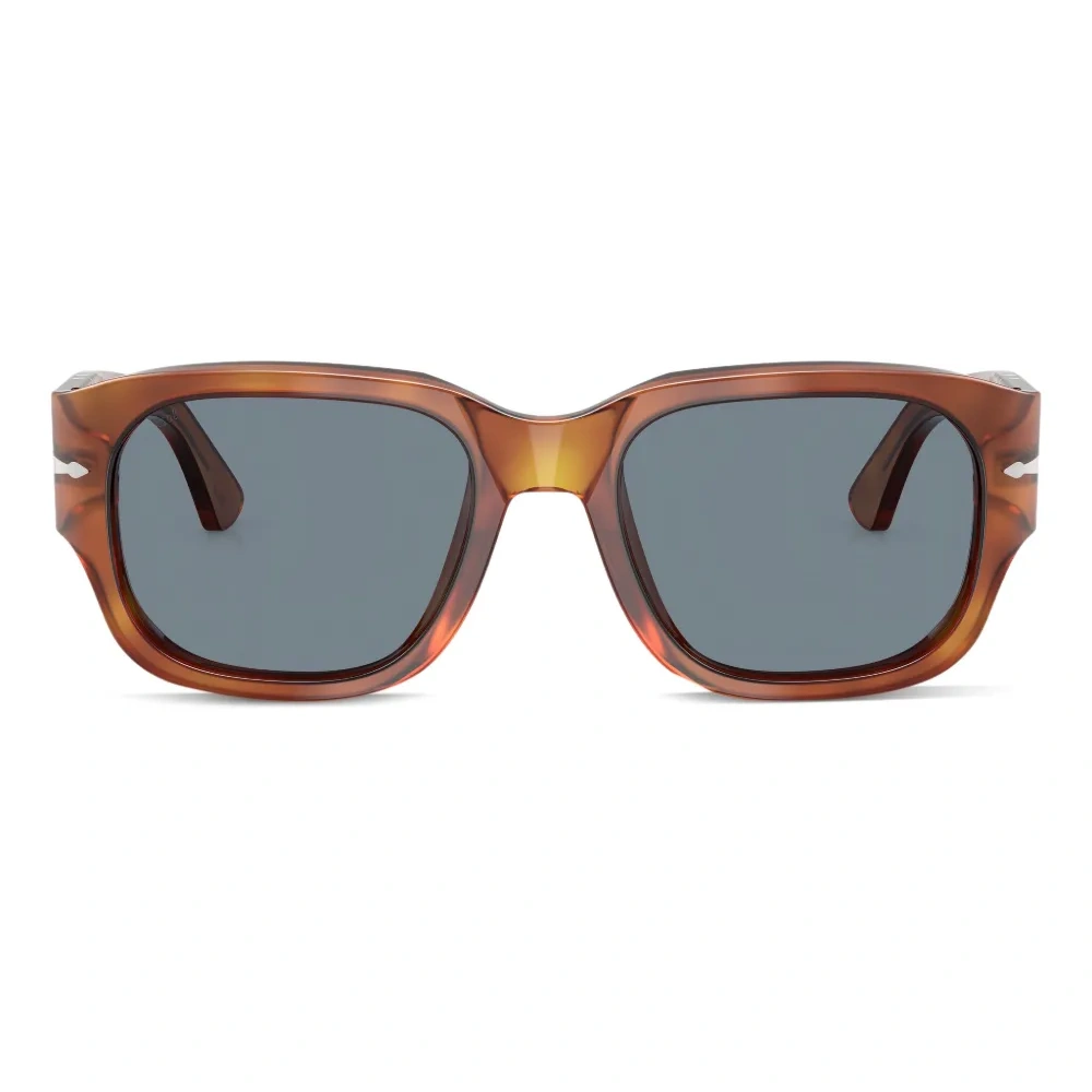 солнцезащитные очки в квадратной оправе