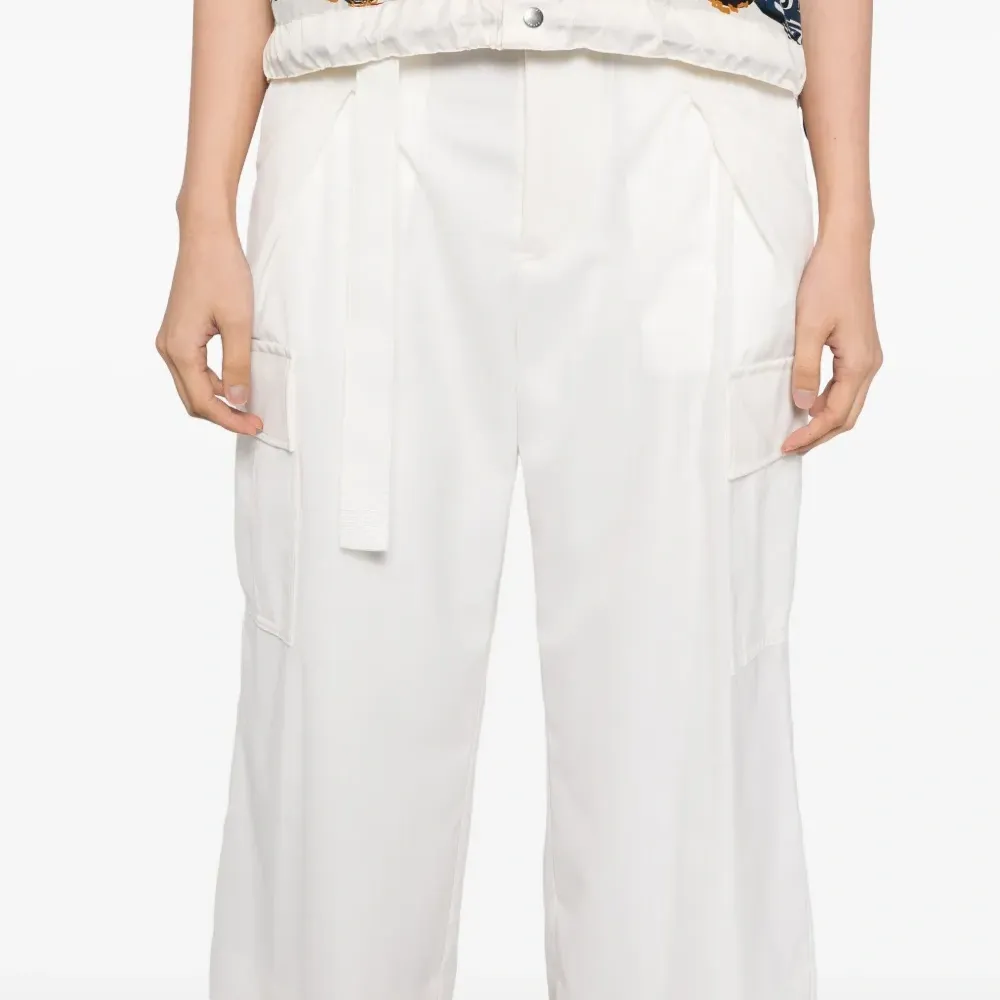 Брюки строгого кроя