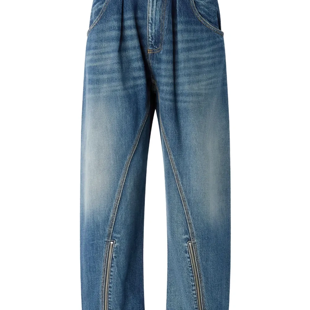 Джинсы с молниями Джинсы с молниями