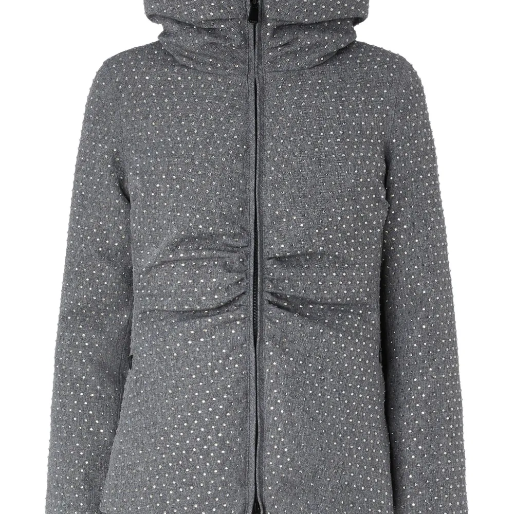 Декорированный пуховик