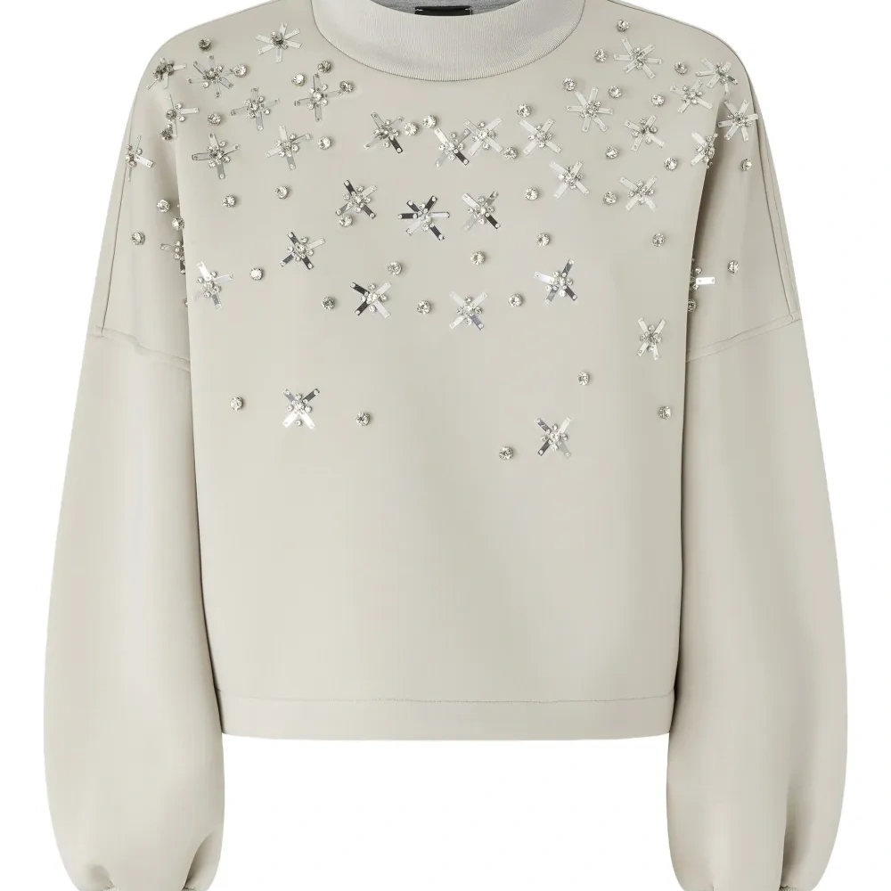 Декорированная толстовка