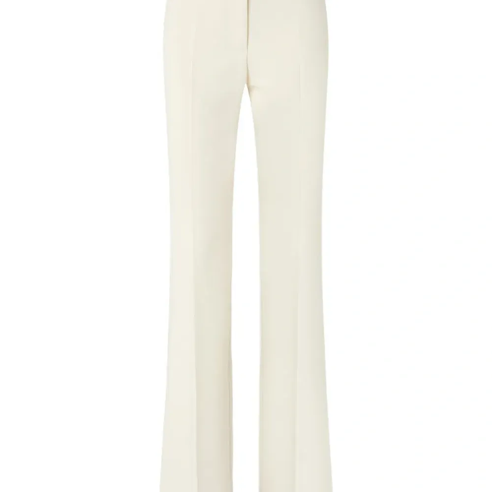 Расклешённые брюки