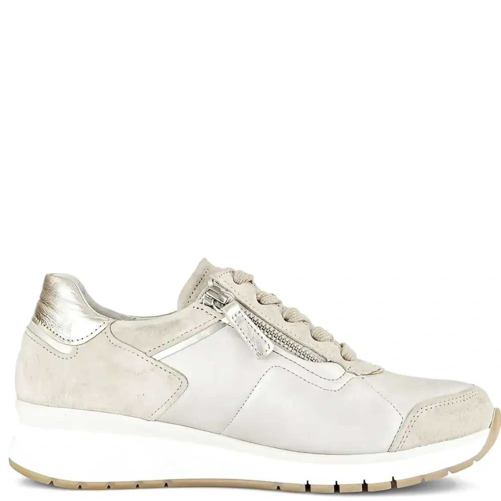 Кроссовки с эффектом металлик