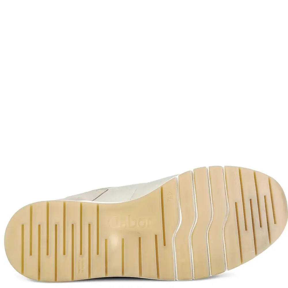 Кроссовки с эффектом металлик