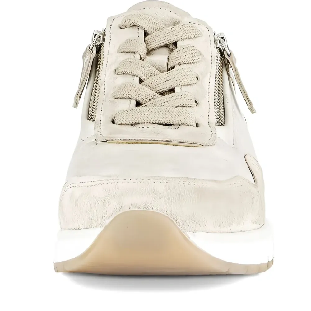 Кроссовки с эффектом металлик