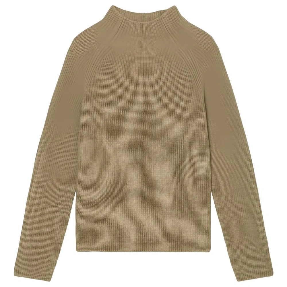 свитер в рубчик с высоким воротником