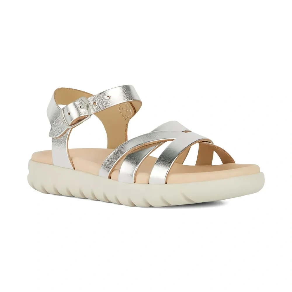 сандалии Soleima