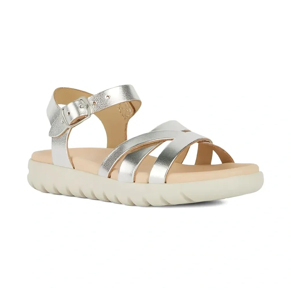 сандалии Soleima