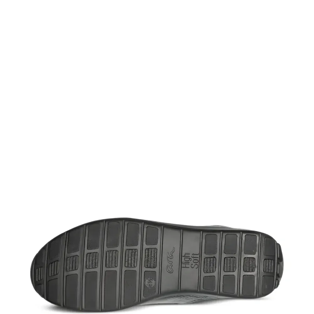 кроссовки Osaka