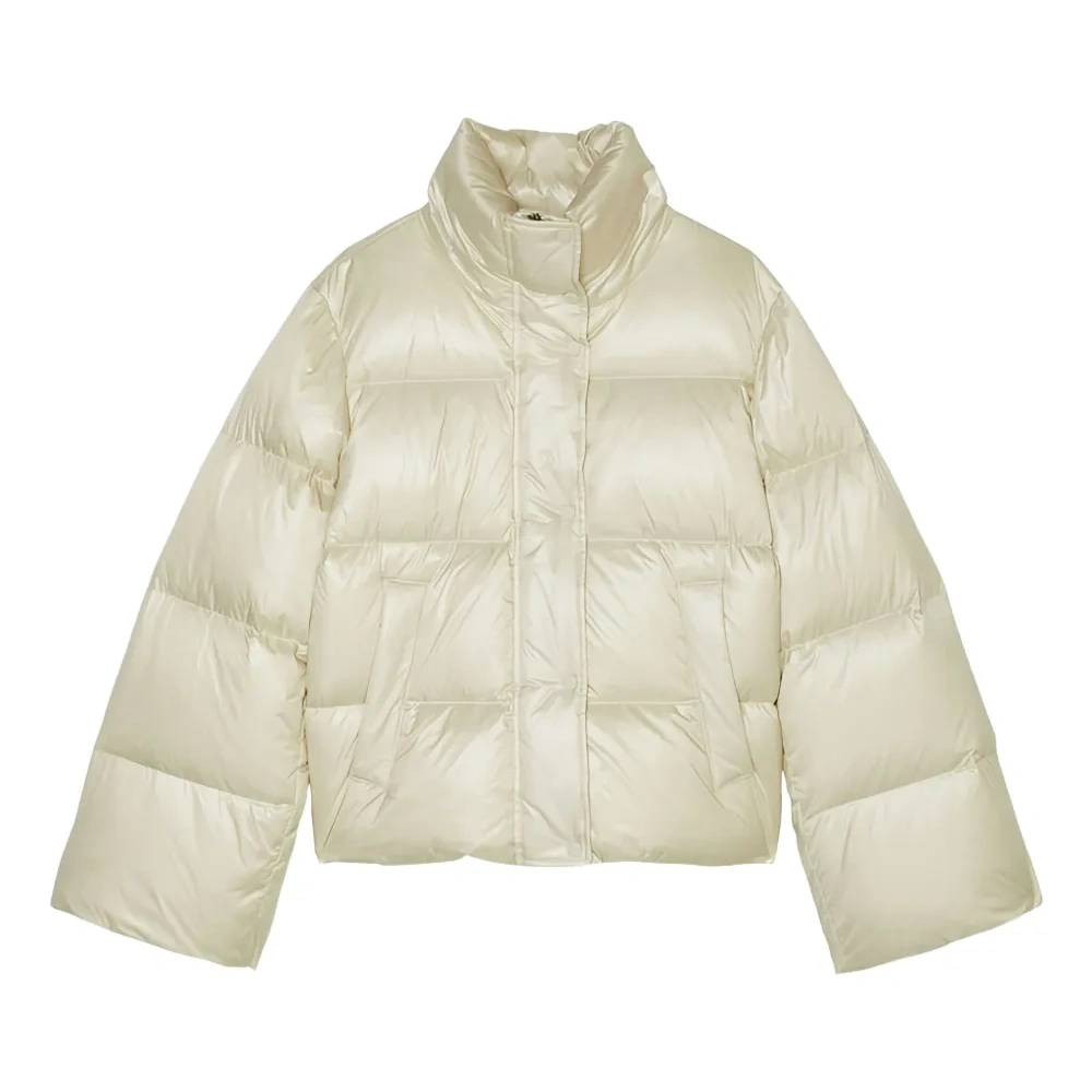 пуховик с высоким воротником