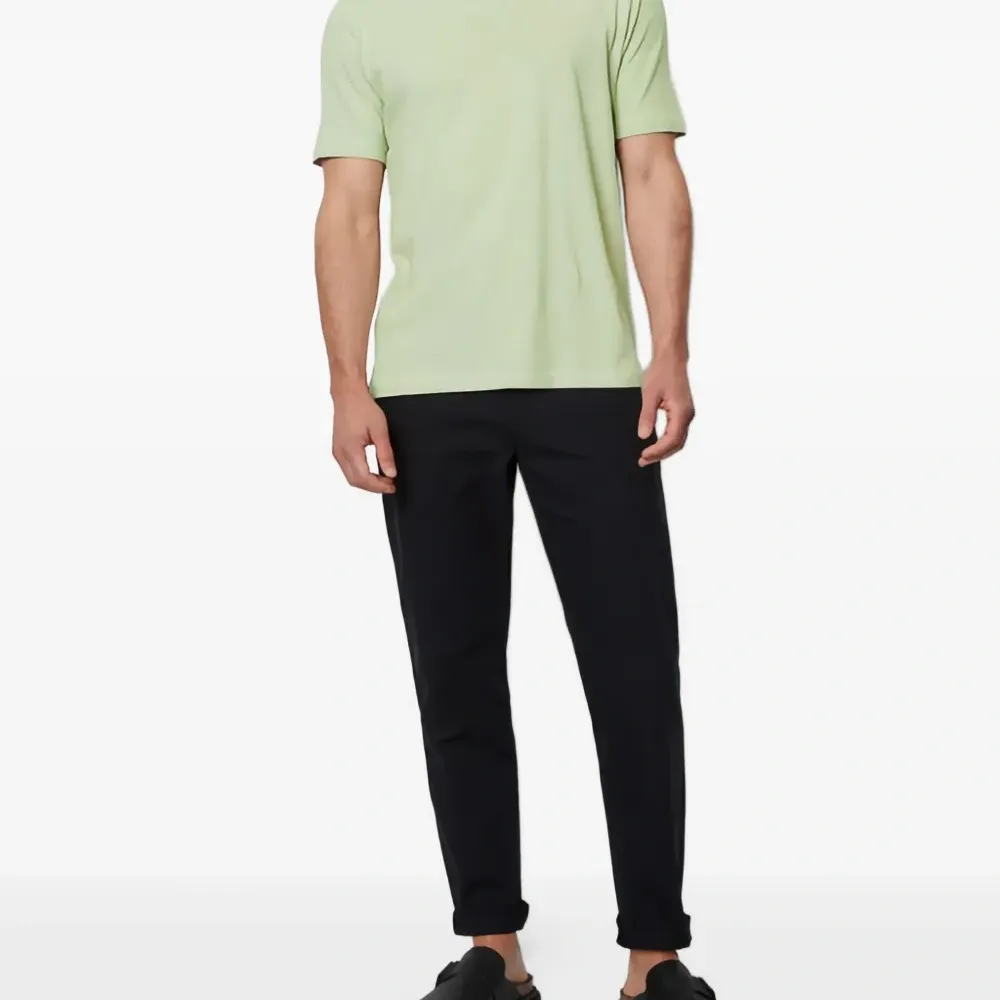 футболка с короткими рукавами