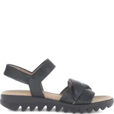 сандалии с перекрестными ремешками