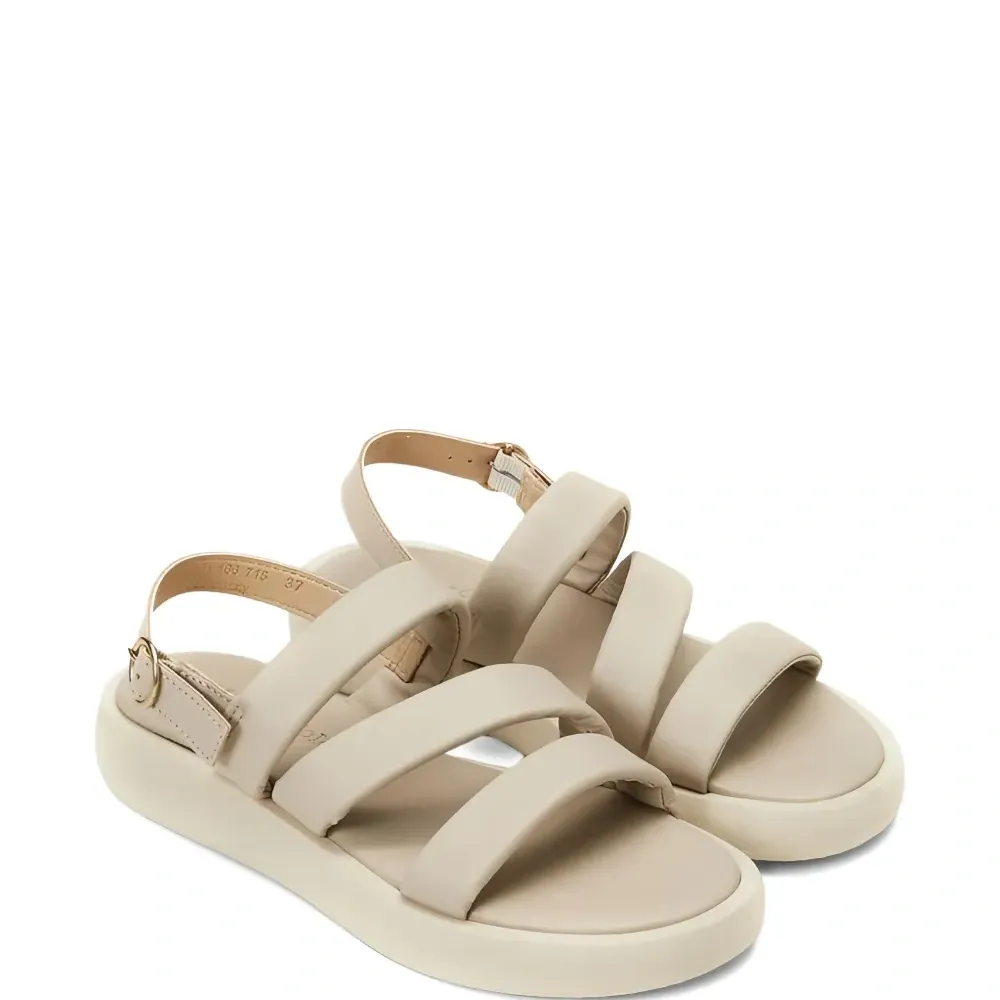 сандалии с ремешком на пятке