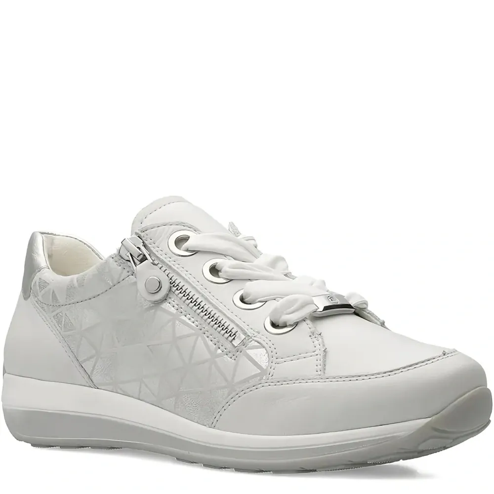 Кроссовки Osaka