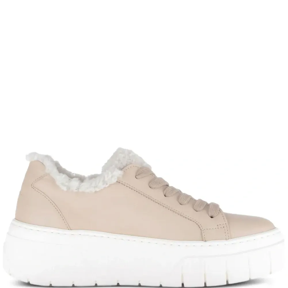 кроссовки на платформе