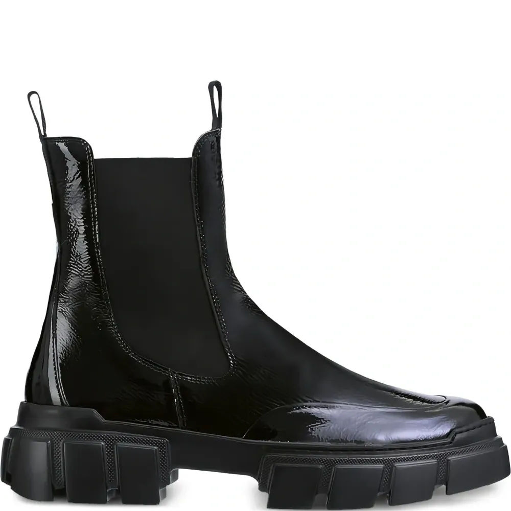 ботинки Adventure на массивной подошве