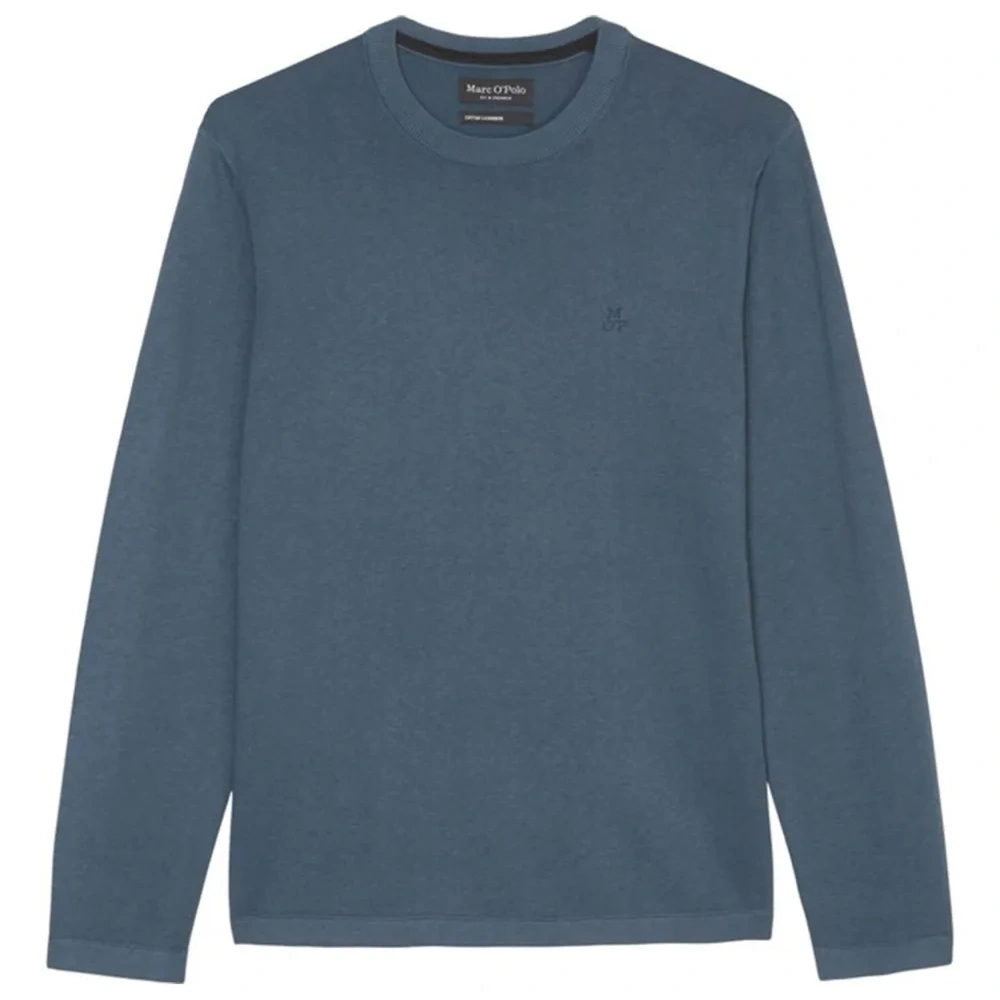 Свитер в рубчик