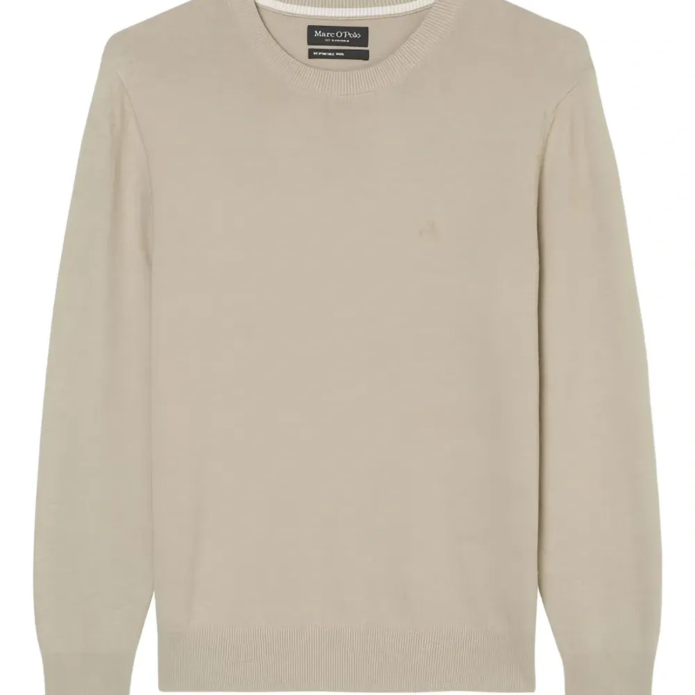 Свитер с круглым вырезом