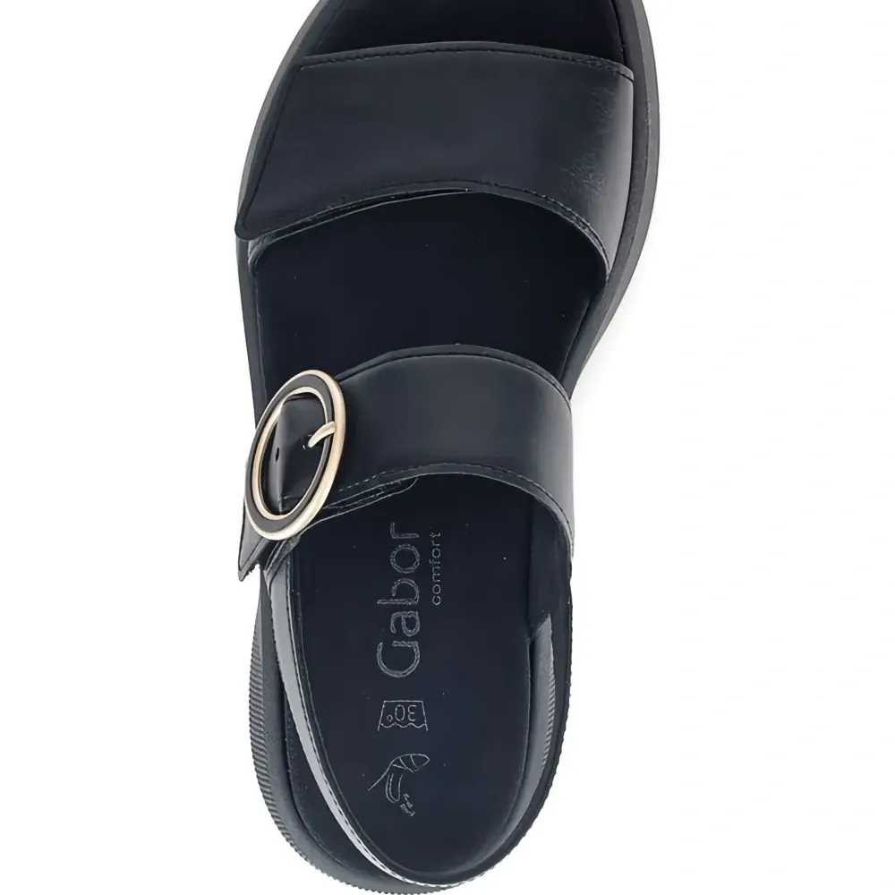 сандалии на платформе с ремешком на пятке