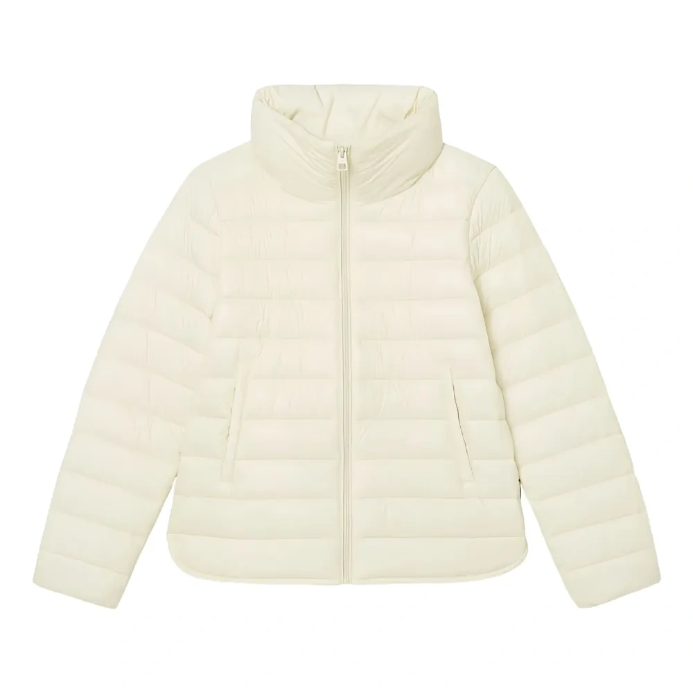 пуховик с высоким воротником