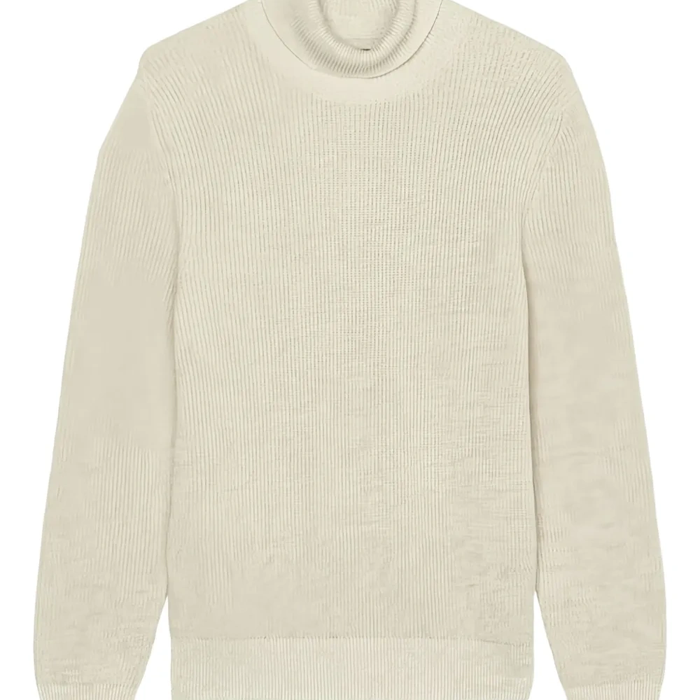 свитер в рубчик с высоким воротником