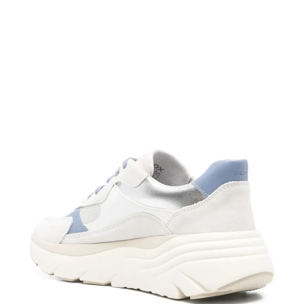 кроссовки Diamanta со вставками